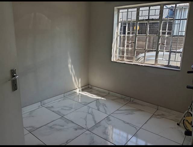 3 BEDROOM HOUSE TO LET IN VANDERBIJLPARK SW 5